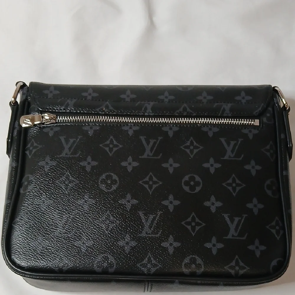 Louis Vuitton Dark Gray Monogram Shoulder Bag